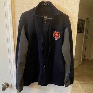 GIII Apparel Group Chicago Bears sweater